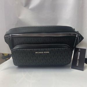 Michael Kors Utility Belt Bag